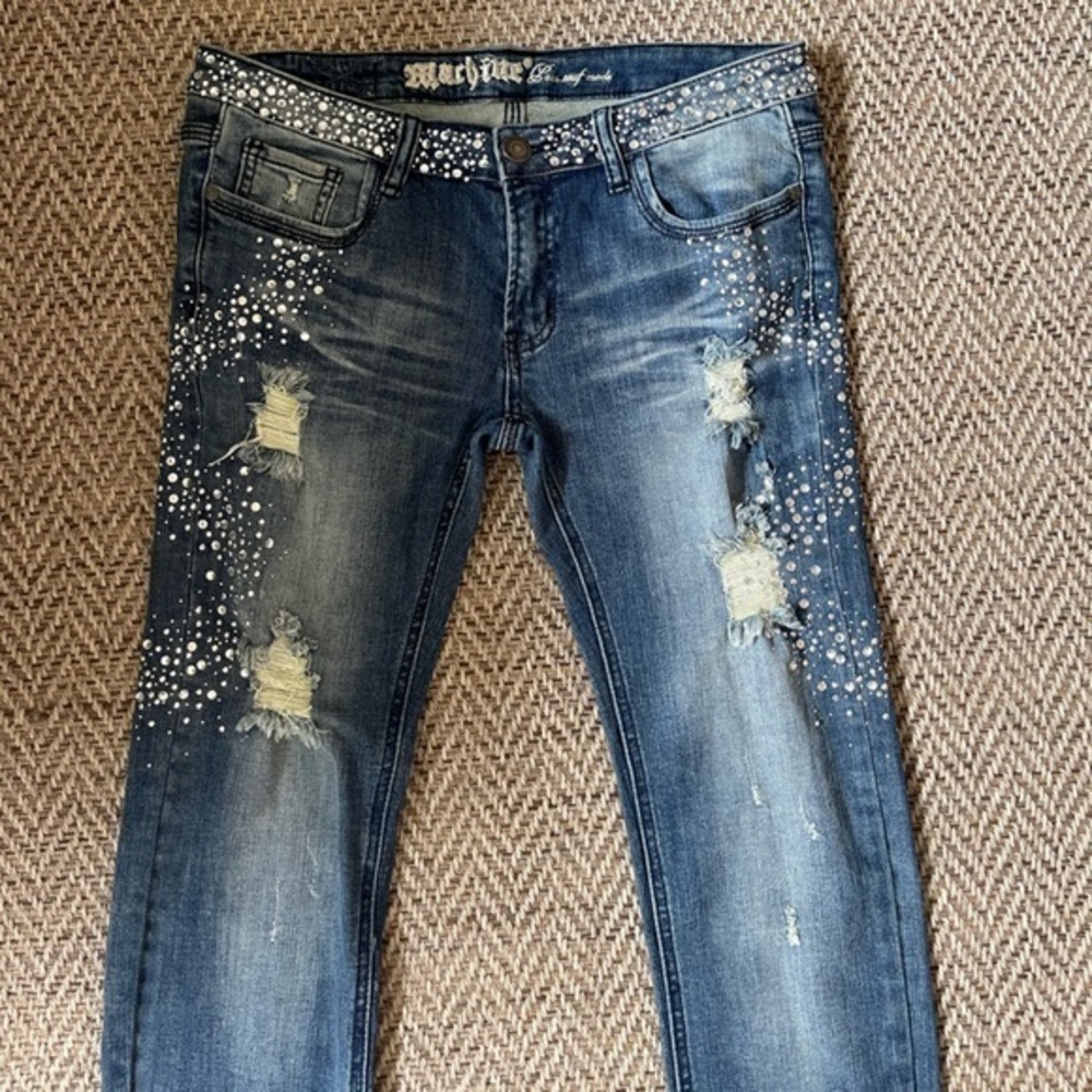 Machine Skinny Low Rise Distressed and Jeweled Jeans Size 13/32